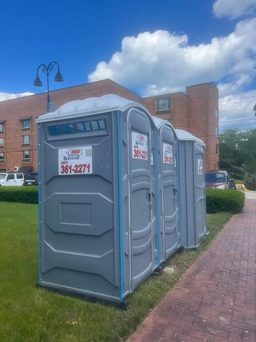 Standard portable toilets delivered to an apartment community in Lake County, IL